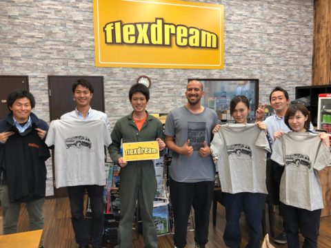 flexdream さいたま北店　お客様　ランドクルーザー２００　Tシャツお土産　